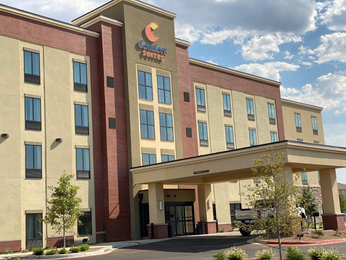 Comfort Suites Midland Eksteriør bilde