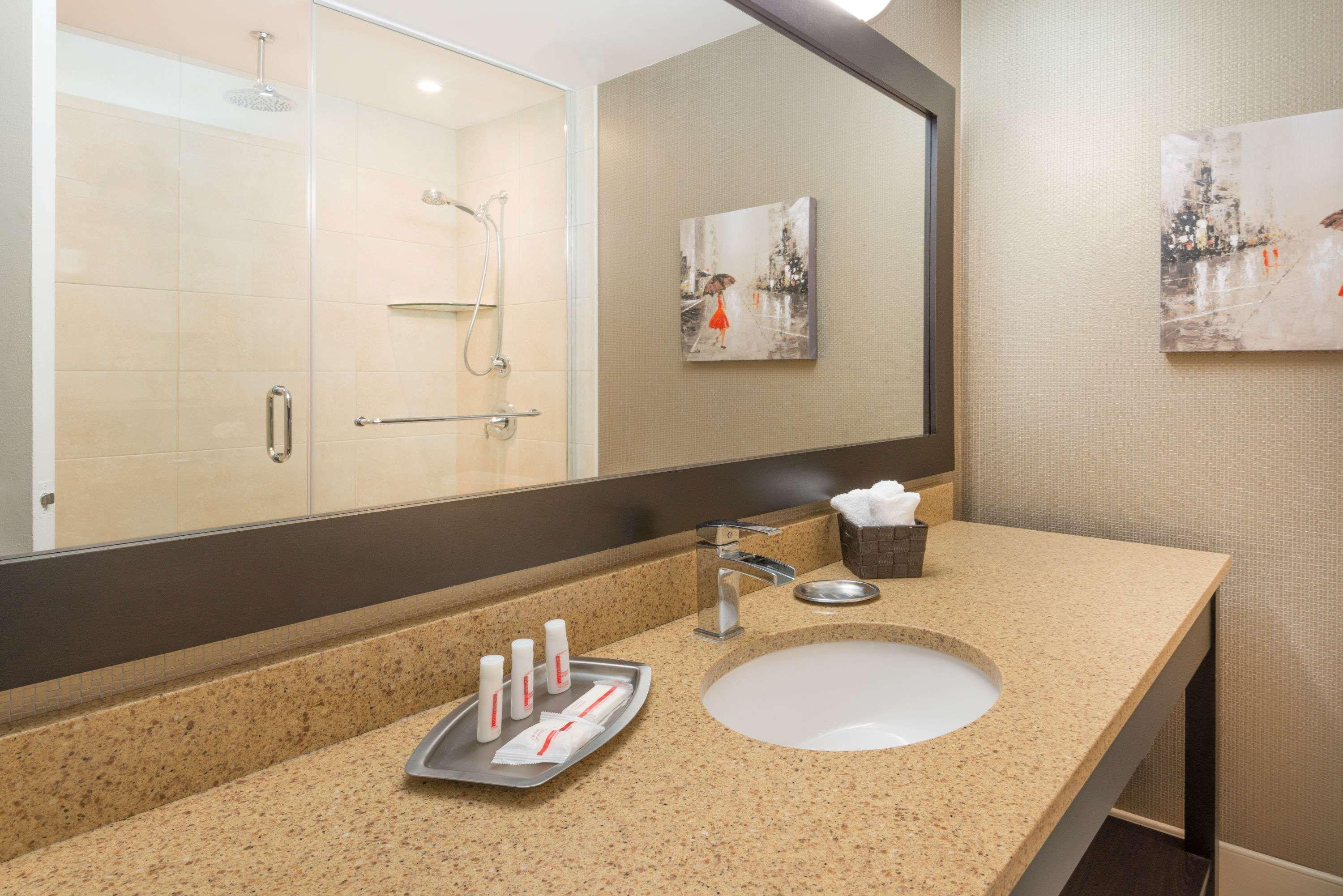 Comfort Suites Midland Eksteriør bilde